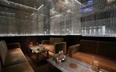 CLUB REVIA/レビアの店内2