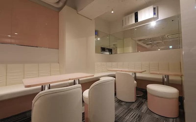 アンアンの店内1